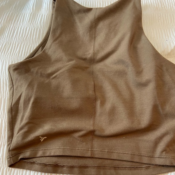 Old navy alighted tank top, size small - Picture 2 of 4